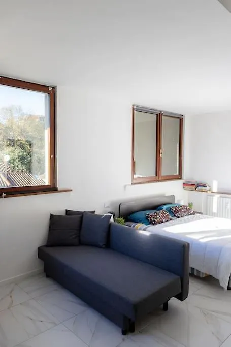 Santa Marta Luxury Apartment Duomo Μιλάνο 0*,  Ιταλία
